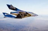 Virgin Galactic vuela con éxito su avión espacial