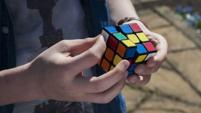 La invención del Cubo de Rubik
