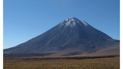 Cartografía de la soledad: crónica del Desierto de Atacama