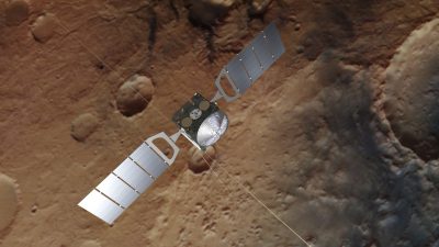 Descubren un gran lago de agua líquida bajo el polo sur de Marte