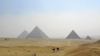 La Gran Pirámide de Giza puede concentrar energía electromagnética a través de sus cámaras internas