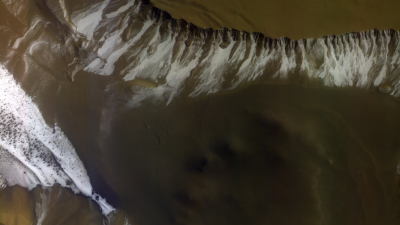 Un cráter helado en Marte