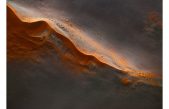 Fotógrafa capta las elegantes formas del desierto de Namibia desde el cielo