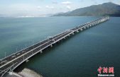 China inaugura el puente marítimo más largo del mundo