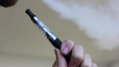 El cigarrillo electrónico no se libra de elementos tóxicos