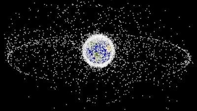 Nobel de Física Mourou llama a destruir basura espacial con láseres