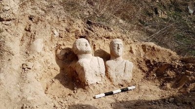 Lluvias en Israel exponen dos raros bustos funerarios de hace 1700 años