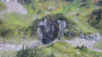 Descubren una “gigantesca” cueva que no había sido vista nunca antes por humanos
