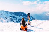 Yoga y esquí: la nueva tendencia para experimentar plenamente los deportes en la nieve