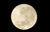 Las mejores fotos de la “Superluna de nieve”