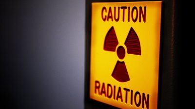 Científicos descubren un tratamiento para el cáncer con isótopos radioactivos