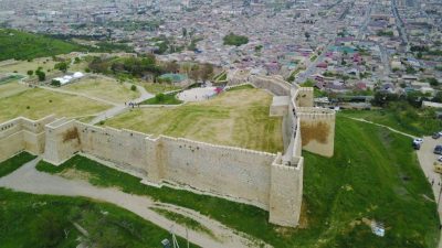 Las primeras imágenes en 3D de una misteriosa construcción en el Cáucaso, al descubierto