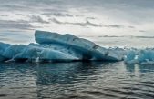 Uno de los icebergs más grandes del mundo retoma su movimiento por el océano