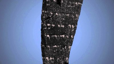 Esta Torá carbonizada de 2000 años de antigüedad dejó impresionados a científicos y rabinos