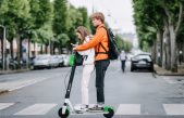 Diseñan asfaltos inteligentes para aumentar la seguridad de los patinetes eléctricos