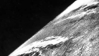 Esta fue la primera foto hecha desde el espacio y acaba de cumplir 73 años