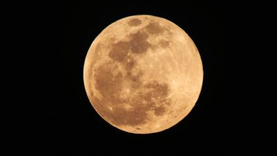 Llega el primer eclipse lunar de 2020