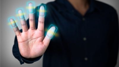 ¿Por qué tenemos huellas dactilares y para qué nos sirven?