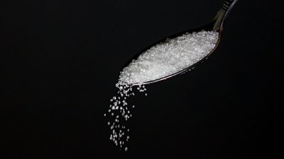 ¿Qué tan peligroso es el azúcar para tu salud?