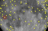 Captan un centenar de asteroides chocando contra la Luna en tres años