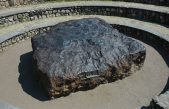 El meteorito descubierto en Namibia hace cien años sigue siendo el más grande del mundo