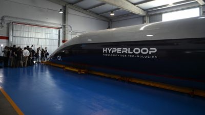 “Si se construyese una red de Hyperloop a nivel global, las distancias no serían un problema”