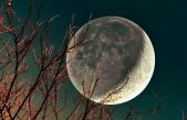 Por qué vemos siempre la misma cara de la Luna y la otra permanece oculta