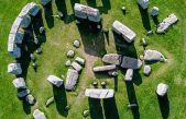 Arqueólogos descubren misterioso anillo subterráneo en torno a Stonehenge