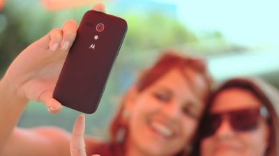 Apple patenta un sistema para tomar selfies grupales, pero sin estar juntos