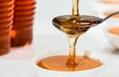 La miel podría ser mejor que las medicinas de venta libre a la hora de curar tos y resfriados, dice un nuevo estudio