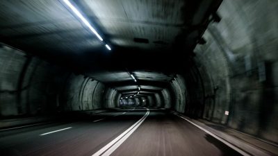 Cómo se construyen los túneles: ingeniería que parece magia