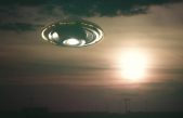 OVNI, señales de una «base alienígena oculta» vista cerca de un volcán en Italia, afirma cazador de alienígenas