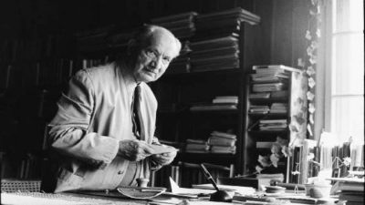 Heidegger sobre cómo la tecnología y la sociedad te manipulan y te vuelven inauténtico
