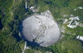 Este vídeo muestra el colapso del Observatorio de Arecibo desde diferentes ángulos