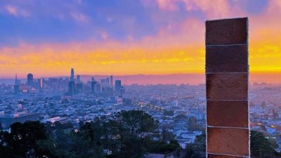 Aparece en San Francisco un nuevo monolito misterioso hecho de un material inusual