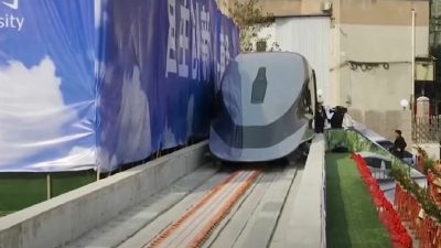 China presenta el tren más rápido del mundo