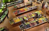 Los consumidores escogen alimentos más saludables cuando el diseño del supermercado promueve las frutas y verduras