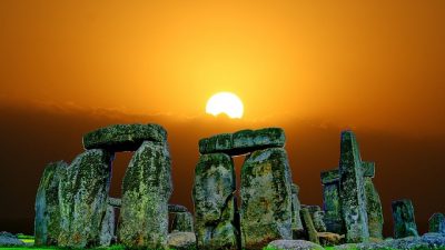 Descubren que la enorme estructura prehistórica en Stonehenge no es natural