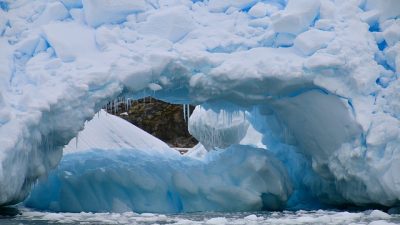 ¿Por qué aumenta el hielo marino antártico?