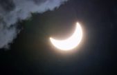 Una rara Luna Negra bloqueará el Sol durante el primer eclipse del año. Aquí te explicamos lo que significa
