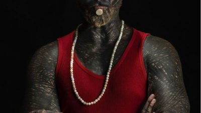 The Black Alien: el hombre transespecie que está modificando su cuerpo para ser un alien