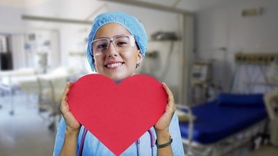 Día Internacional de la Enfermera / de la Fibromialgia y del Síndrome de la Fatiga Crónica