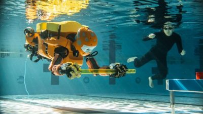 Oceanonek: El robot buceador humanoide que explora naufragios y aviones hundidos