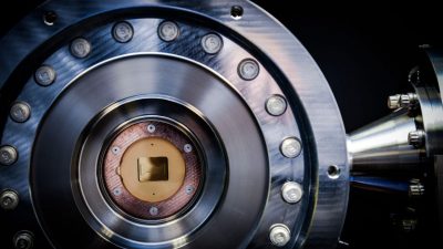 Crean una “dimensión extra” del tiempo para proteger a los ordenadores cuánticos