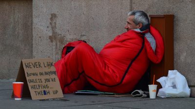 Día Mundial de las Personas Sin Hogar / de la Salud Mental / contra la Pena de Muerte