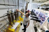 Material fabricable como un plástico pero que conduce electricidad como un metal