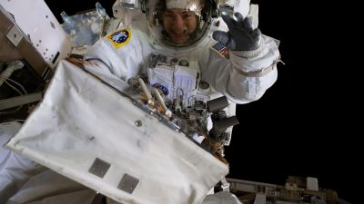 Investigación sobre radiación espacial financiada por la NASA combate el cáncer en la Tierra