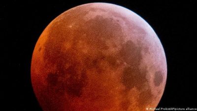El mundo se prepara para un nuevo eclipse total de Luna, el último hasta 2025