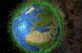Este mapa interactivo te muestra cuánta basura espacial flota alrededor de la Tierra