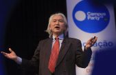 Todo lo que sabemos del mundo está equivocado, según el afamado físico Michiu Kaku